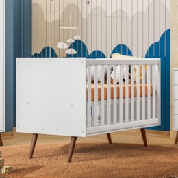 Berço Mini Cama Q Encanto Retrô Branco Acetinado com Colchão Supreme - Qmovi Berço Mini Cama Q Encanto Retrô Branco Acetinado com Colchão Supreme - Qmovi