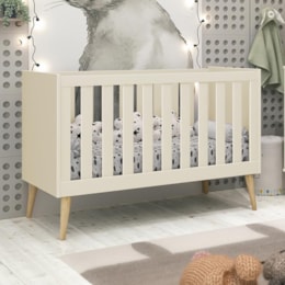Berço Noah Retrô Areia Fosco Pés Madeira Natural com Colchão D18 - Reller Móveis Berço Noah Retrô Areia Fosco Pés Madeira Natural com Colchão D18 - Reller Móveis