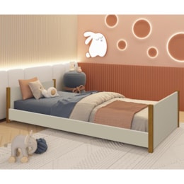 Cama Evolutiva 2 em 1 Ravi Areia Fosco com Pés Amadeirado e Colchão D20 - Reller Móveis  Cama Evolutiva 2 em 1 Ravi Areia Fosco com Pés Amadeirado e Colchão D20 - Reller Móveis