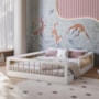 Cama Montessoriana Ana Casal Branco/Amadeirado – Tigus Móveis