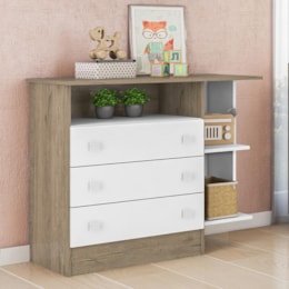 Cômoda Infantil 3 Gavetas Doce Sonho Carvalho/Branco com Nicho - Qmovi  Cômoda Infantil 3 Gavetas Doce Sonho Carvalho/Branco com Nicho - Qmovi
