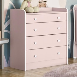 Cômoda Infantil 4 Gavetas Doce Sonho Rosa Acetinado com Trocador - Qmovi Cômoda Infantil 4 Gavetas Doce Sonho Rosa Acetinado com Trocador - Qmovi