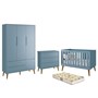 Dormitório Infantil Theo Retrô 3 Portas, Cômoda, Berço Azul Fosco com Pés Amadeirado e Colchão D18 - Reller Móveis