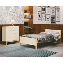 Jogo de Quarto Infantil Cama Simba e Cômoda Boom Areia Fosco com Pés Madeira Natural - Reller Móveis  Jogo de Quarto Infantil Cama Simba e Cômoda Boom Areia Fosco com Pés Madeira Natural - Reller Móveis