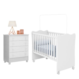Jogo de Quarto Infantil Doce Sonho Cômoda 4 Gavetas e Berço Branco com Rodízio - Qmovi Jogo de Quarto Infantil Doce Sonho Cômoda 4 Gavetas e Berço Branco com Rodízio - Qmovi