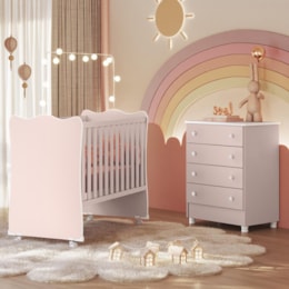Jogo de Quarto Infantil Doce Sonho Cômoda 4 Gavetas e Berço Rosa Acetinado com Rodízio - Qmovi Jogo de Quarto Infantil Doce Sonho Cômoda 4 Gavetas e Berço Rosa Acetinado com Rodízio - Qmovi