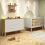 Jogo de Quarto Retrô Cômoda 1 Porta Elfe e Berço Noah Areia/Savana com Pés Madeira Natural - Reller Móveis
