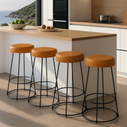 Kit 4 Banquetas Roma 70cm Couríssimo Amarula - Salaone Kit 4 Banquetas Roma 70cm Couríssimo Amarula - Salaone