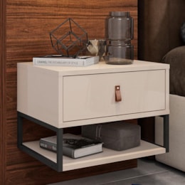 Mesa de Cabeceira Suspensa Sigma 1 Gaveta Off White - Casa D Mesa de Cabeceira Suspensa Sigma 1 Gaveta Off White - Casa D